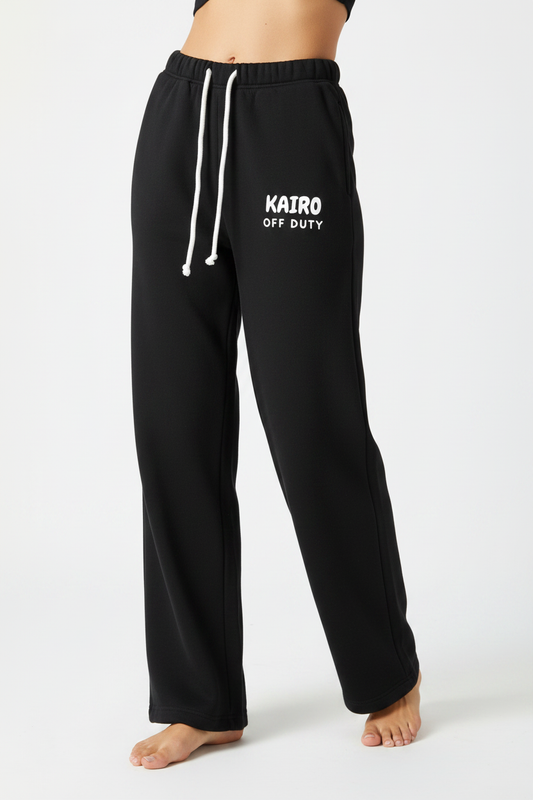 Off Duty Joggers Black – Close-up